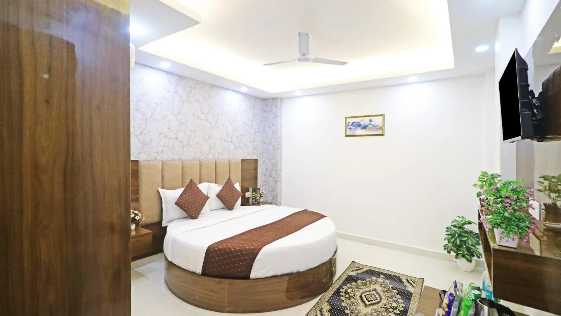 Airport Tulip Suites Near Delhi Airport New Delhi